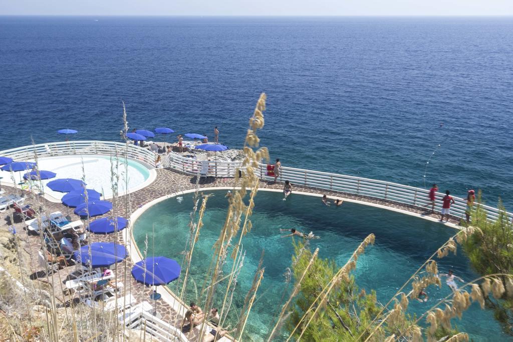 Capo D'Arco - Goelba Apartment Рио Марина Екстериор снимка